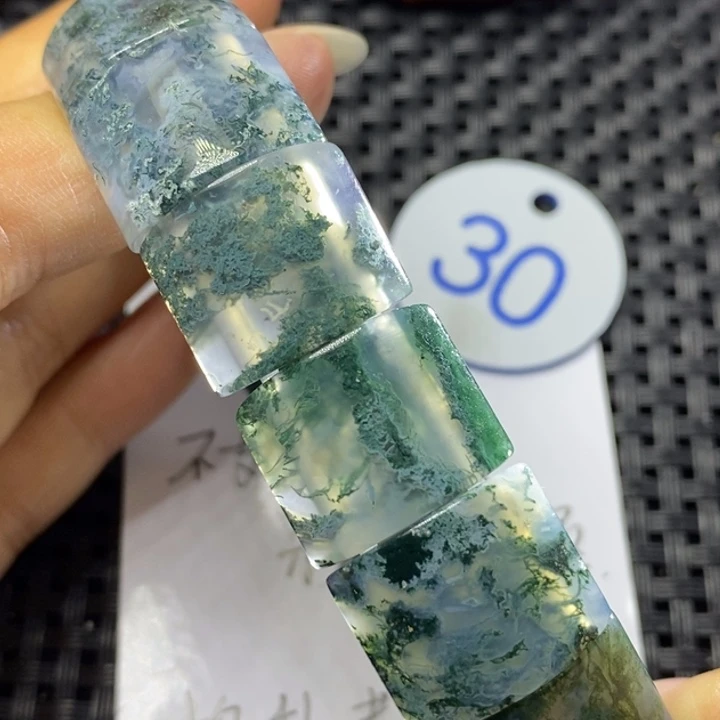 未镶嵌颈饰玛瑙/玉髓如*