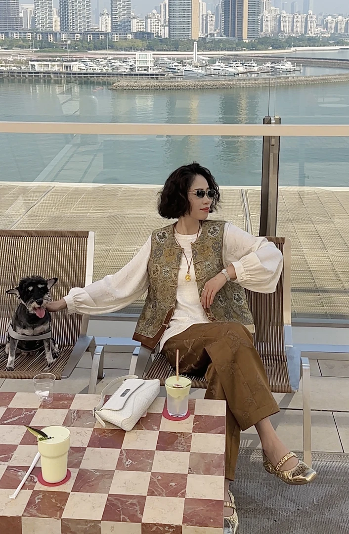 【深圳罗依】时尚新春桑蚕丝宋锦棉马甲休闲百搭宽松拼接女洋气圆领
