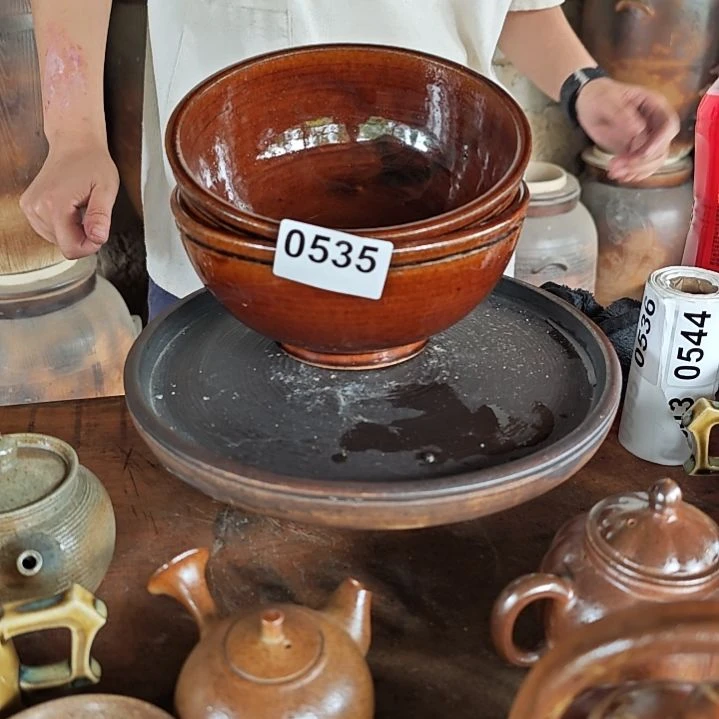 修***叶瓷片0535，大汤碗手工拉坯柴火烧制
