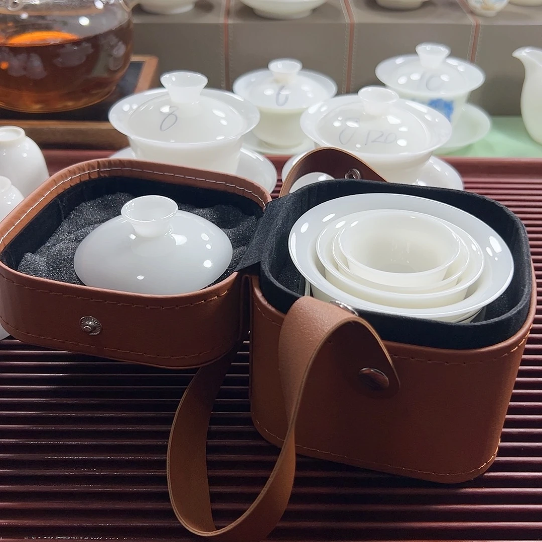 润玉120ml旅行套装配3杯