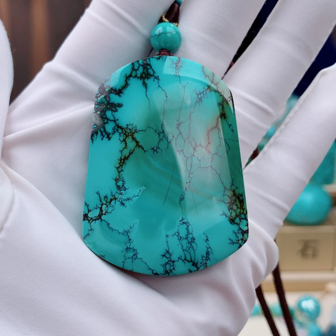 沙***莎绿松石未镶嵌珠宝奇石