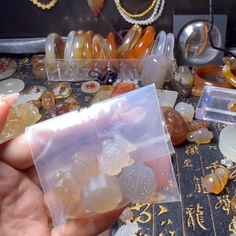 玛瑙/玉髓珠宝奇石未镶嵌不***哥004