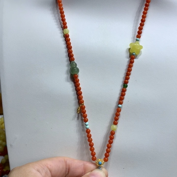 南红玛瑙未镶嵌颈饰4mm