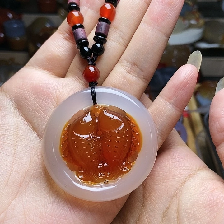 玛瑙/玉髓颈饰未镶嵌