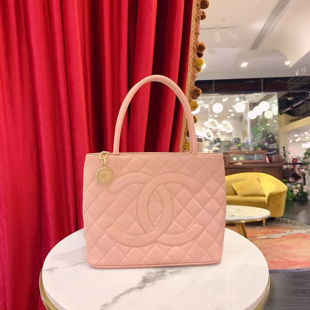 95新 Chanel/香奈儿 GGS香奈儿希尔顿粉色金扣荔枝牛皮/82306969
