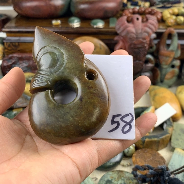 星***芒岫岩河磨玉（透闪石质玉）未镶嵌珠宝奇石
