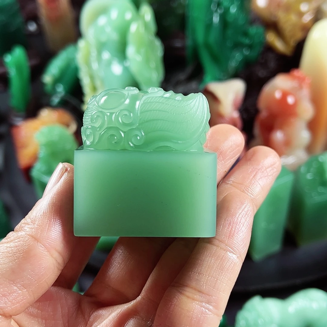 四川石名贵石材梅子青