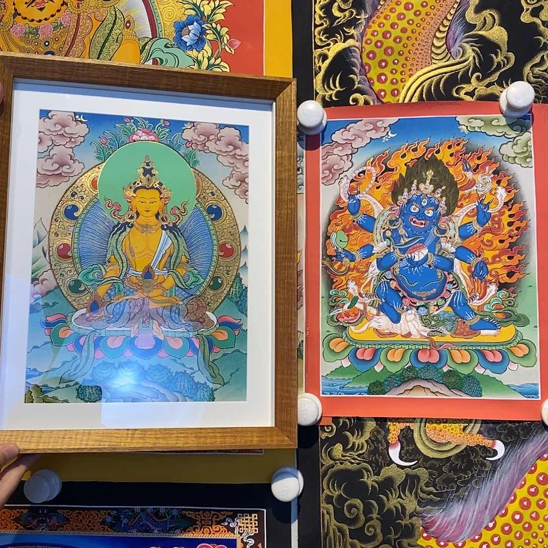 V***n卷轴画纯手绘唐卡地藏大黑天30✖️22厘米左右