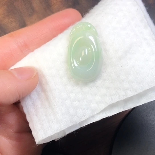 翡翠未镶嵌颈饰缅甸A货，每天下午1点半开播