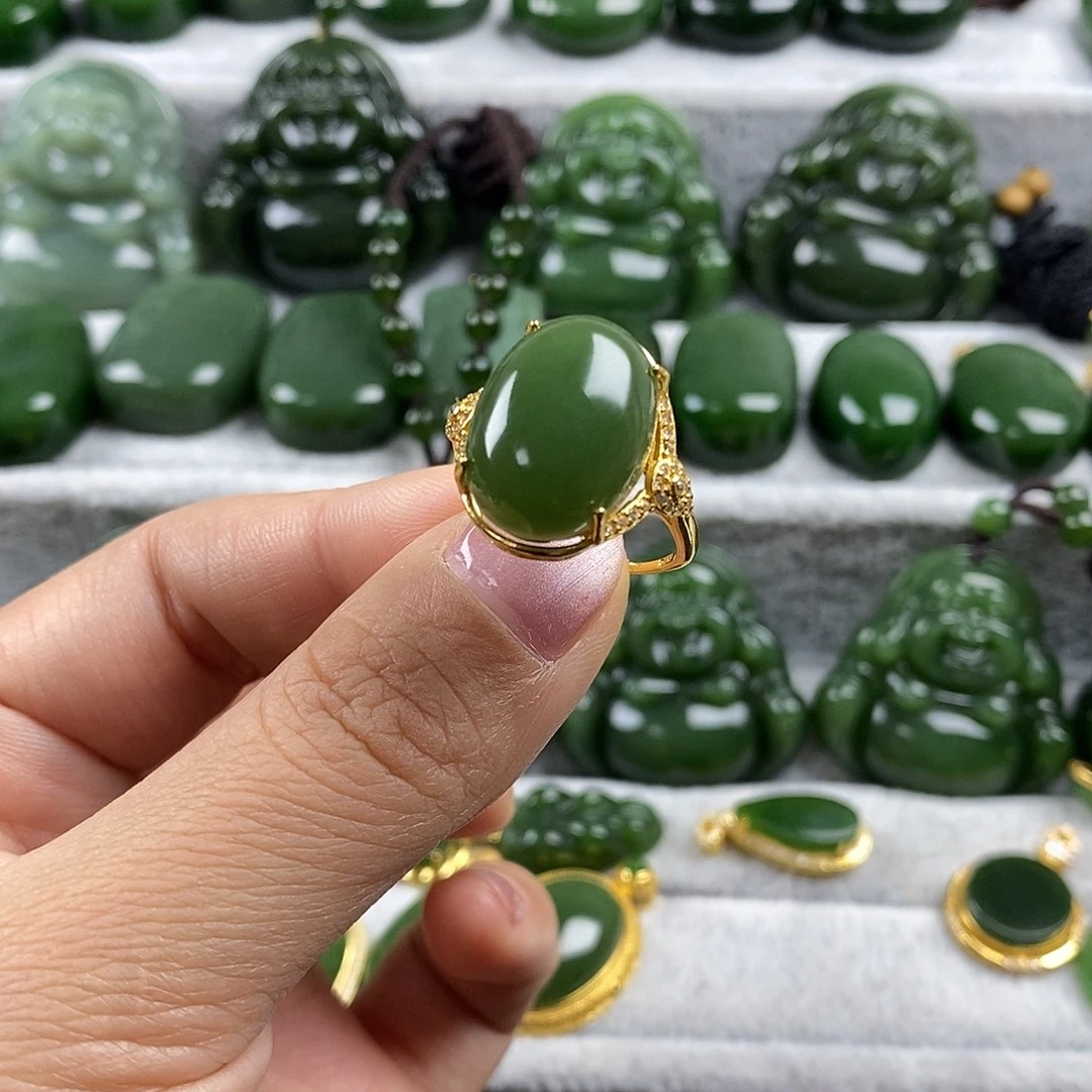 和田玉（碧玉）未镶嵌颈饰