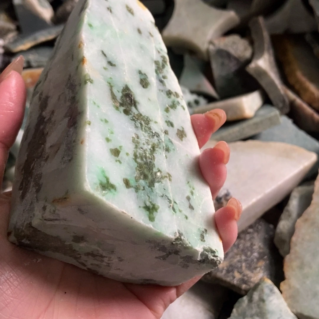 翡翠未镶嵌挂件天然翡翠