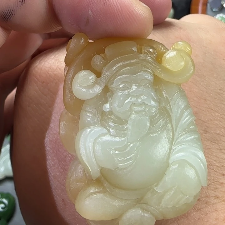 和田玉未镶嵌颈饰定制