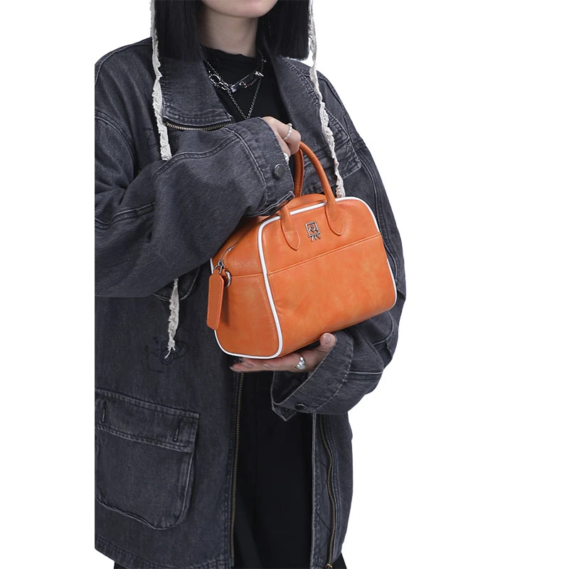 木川卡原创轻撞色手提小方包小众设计单肩斜挎包休闲百搭枕头包