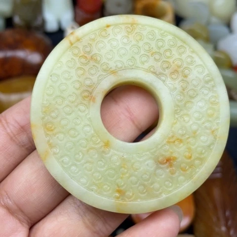 蛇纹石玉未镶嵌颈饰92