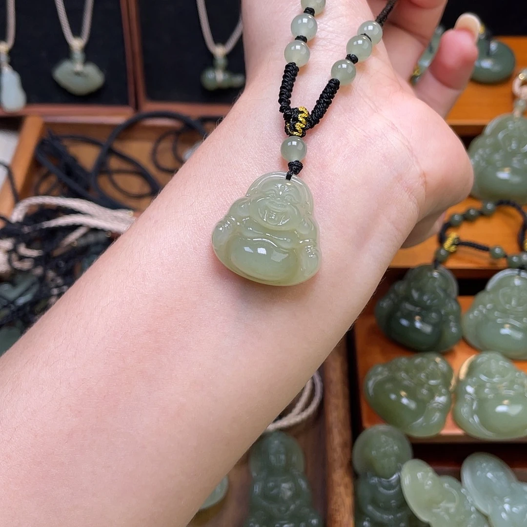 和田玉未镶嵌颈饰25