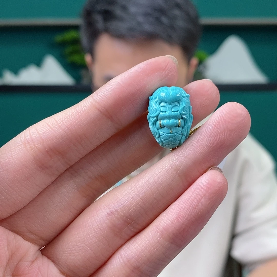 绿松石未镶嵌珠宝奇石