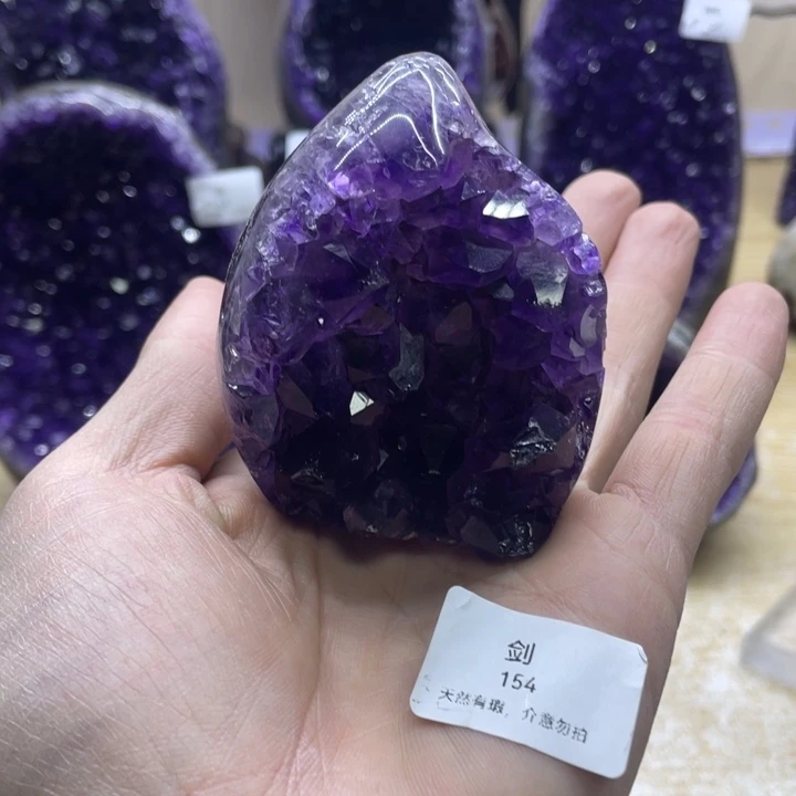未镶嵌大型摆件（非配饰）紫晶