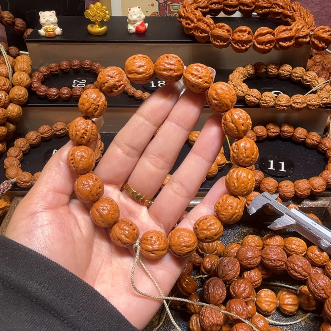 太***哥手串文玩核桃精品