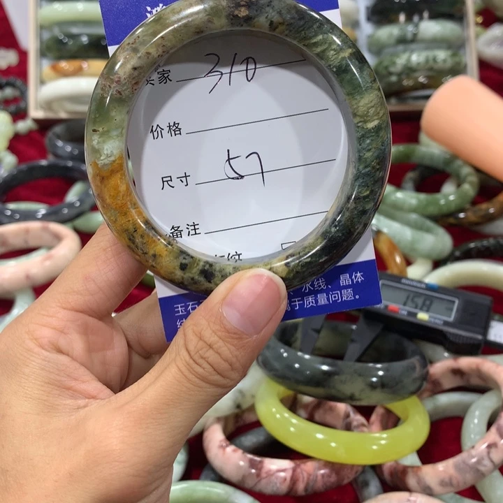 未镶嵌蛇纹石玉手镯310