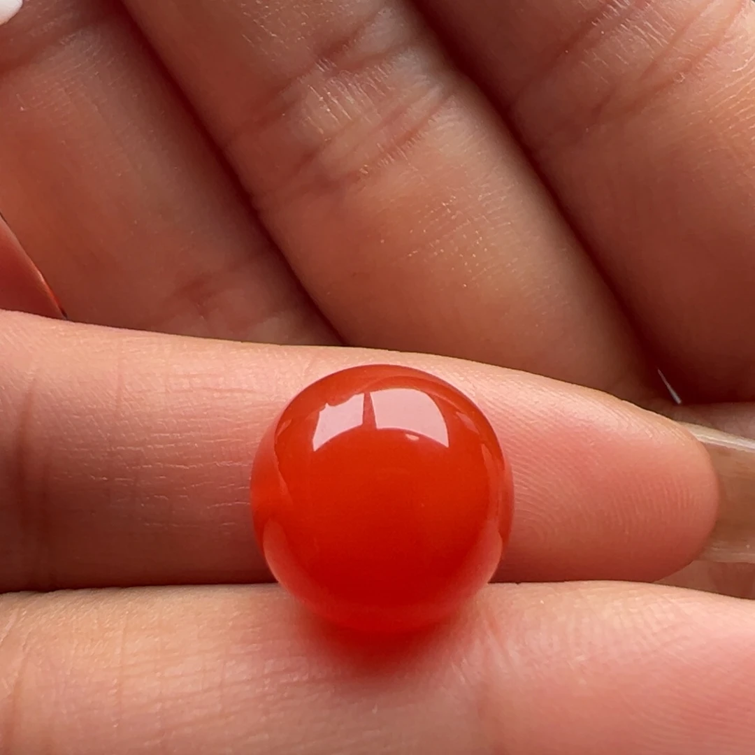 南红玛瑙未镶嵌圆珠12.5