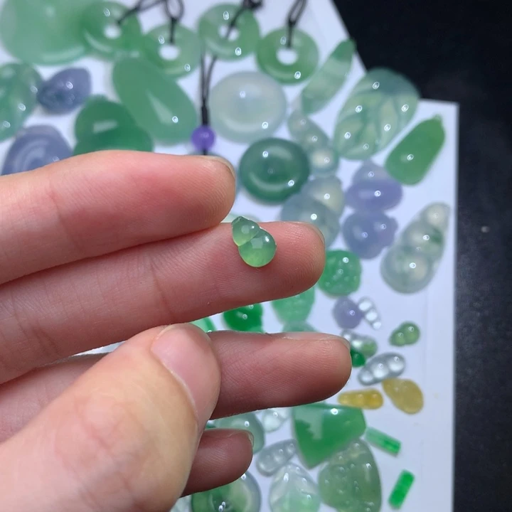 颈饰未镶嵌翡翠葫芦