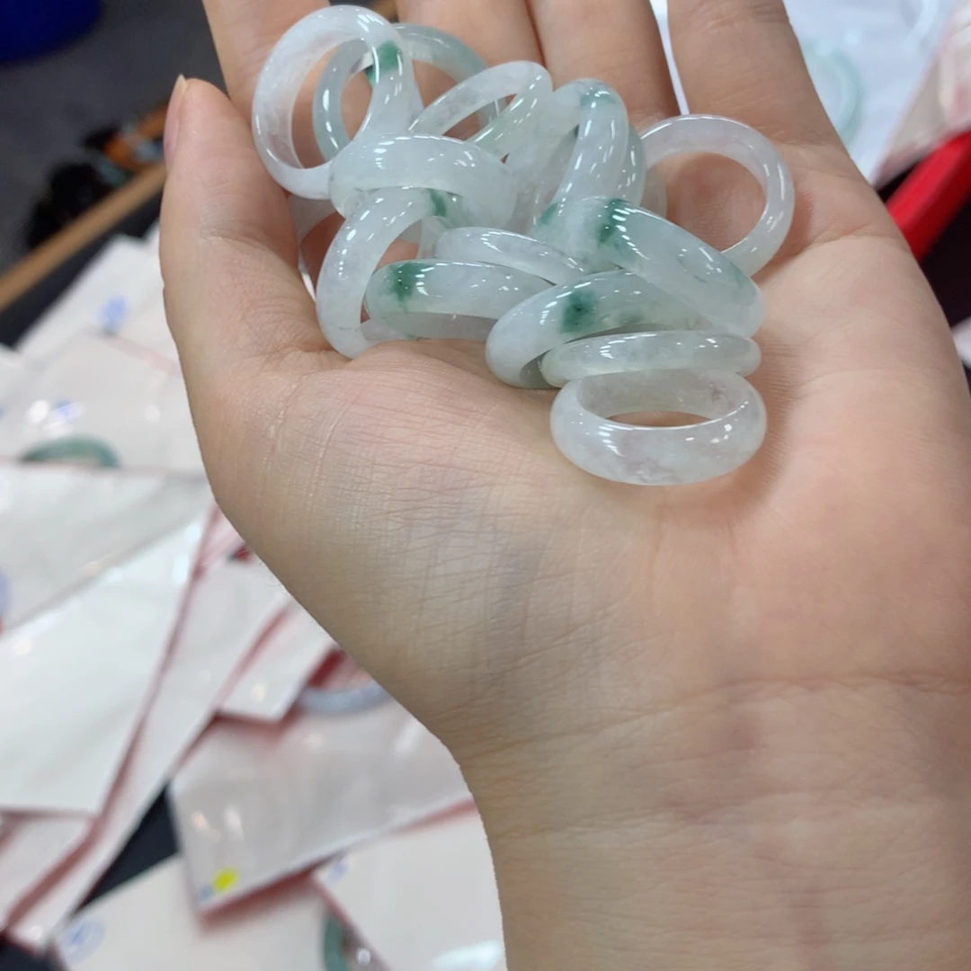 翡翠未镶嵌戒指多样性发1