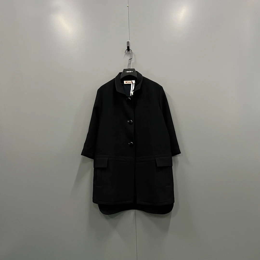 95新 MARNI t9 黑色翻领单排扣大衣 42码/98新/015205