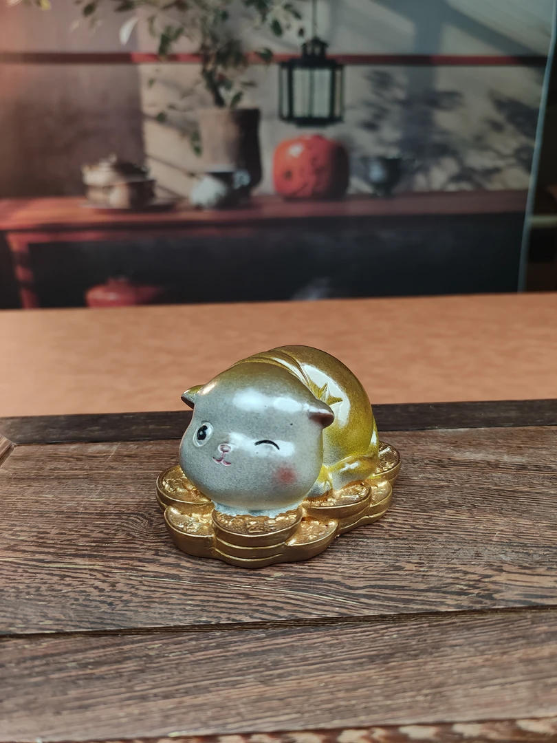 G2406-变色萌猫卧钱树脂茶宠XBCC