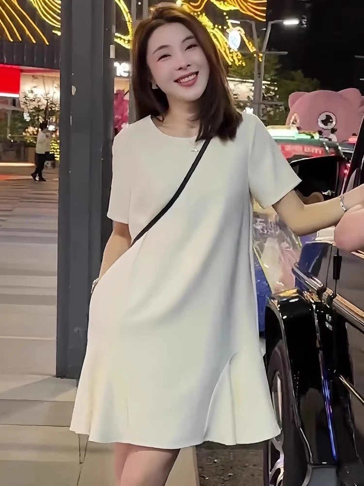 法式赫本风圆领连衣裙女夏大码胖mm宽松简约时尚高级黑色鱼尾裙子