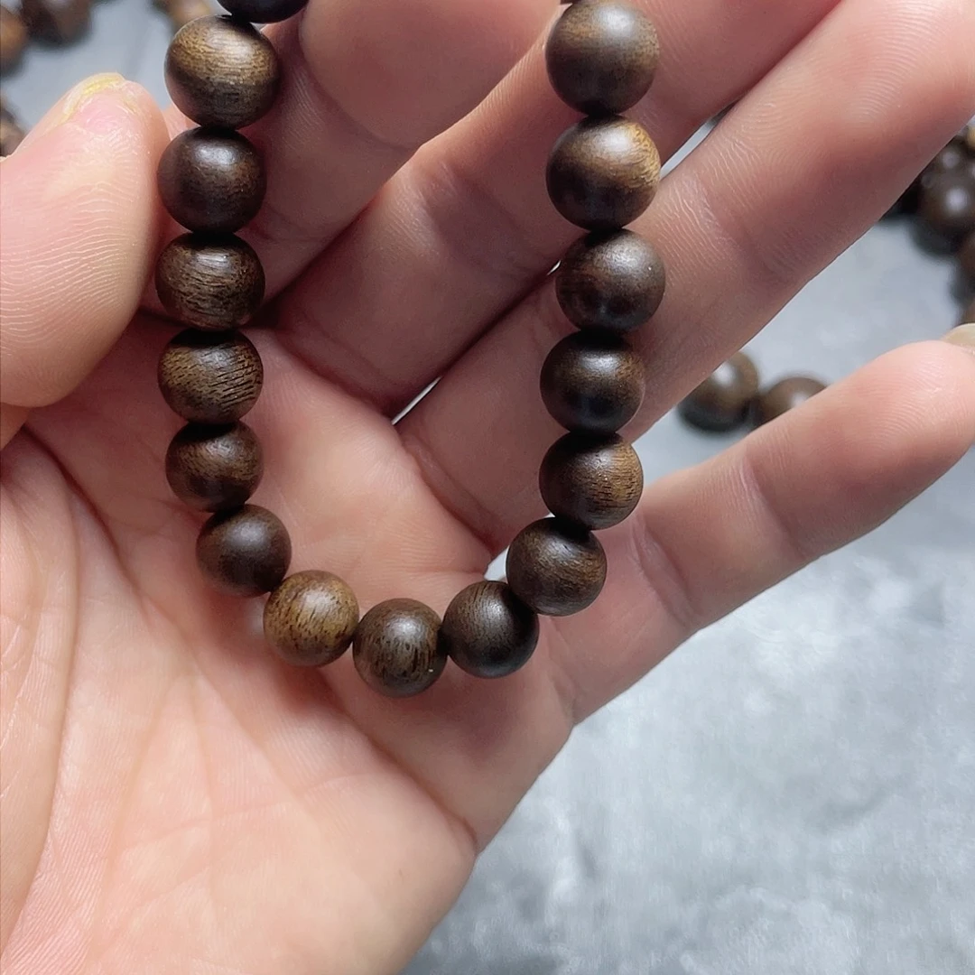 沉香手串芽庄白棋