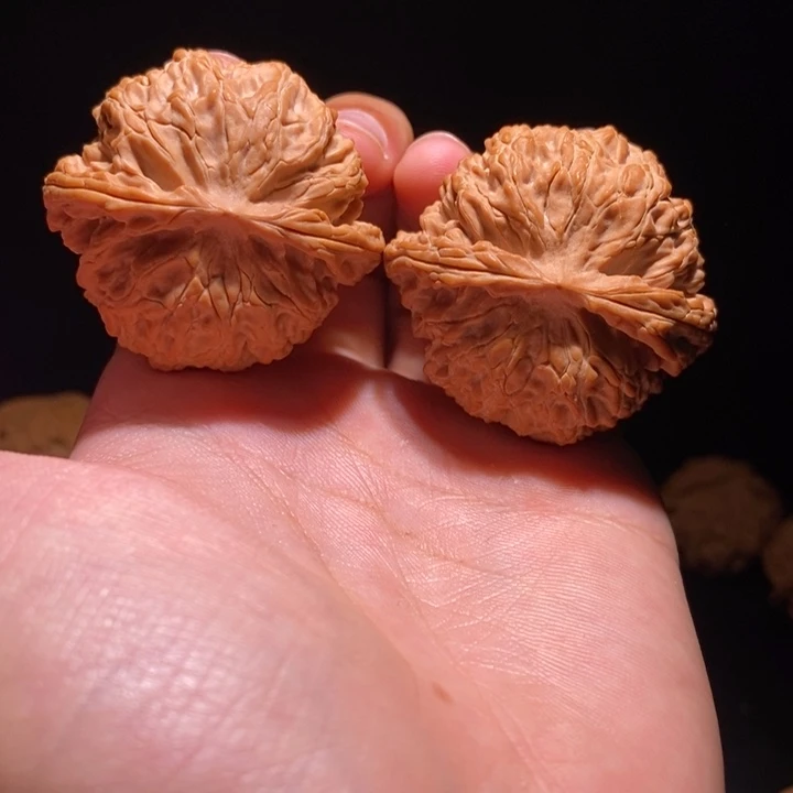 文玩核桃吊坠全品43苹果