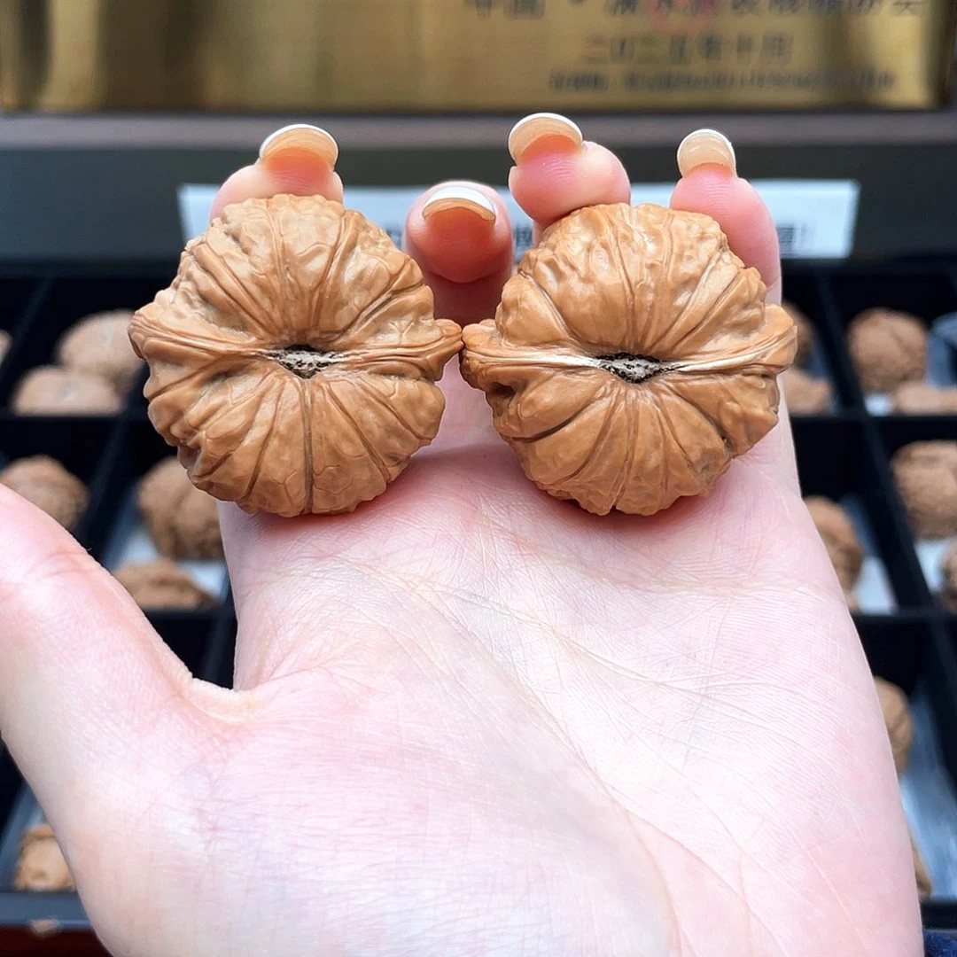 把件文玩核桃我**飞40尺全品红皮南瓜圆瓜可爱对勾40A1