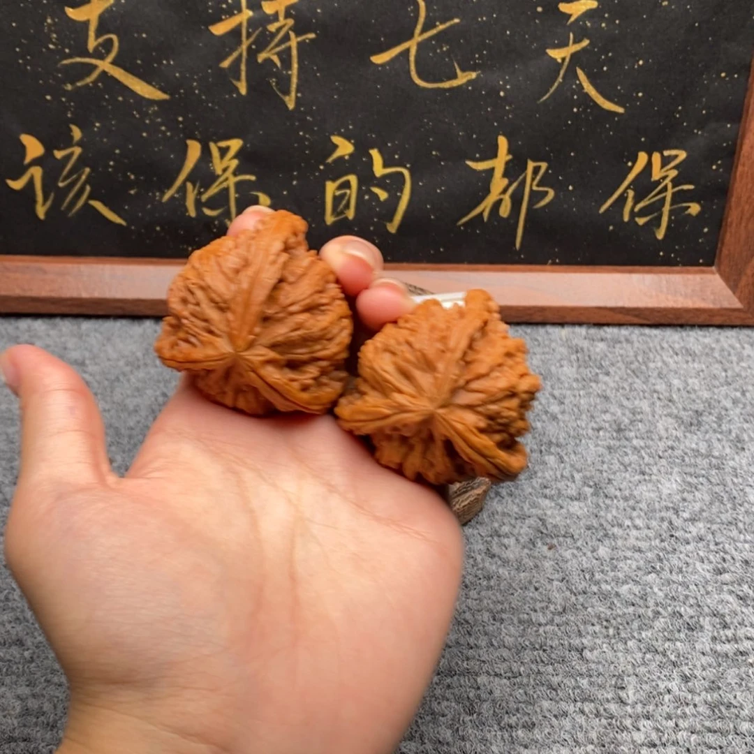 【闪购商品】吊坠文玩核桃苏*.