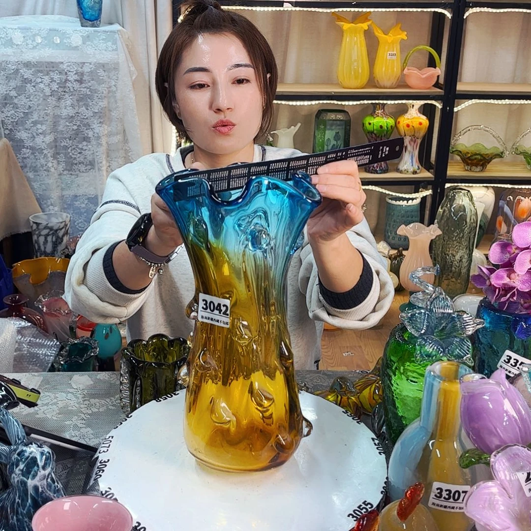 3042 家悦琉璃工艺品