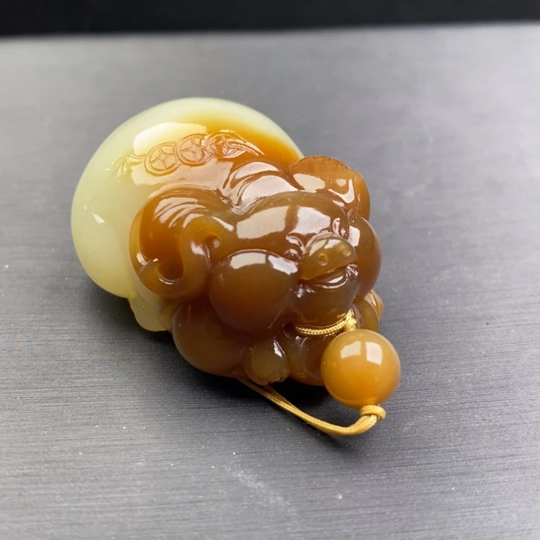 和田玉（糖玉）未镶嵌吊坠(不含链)