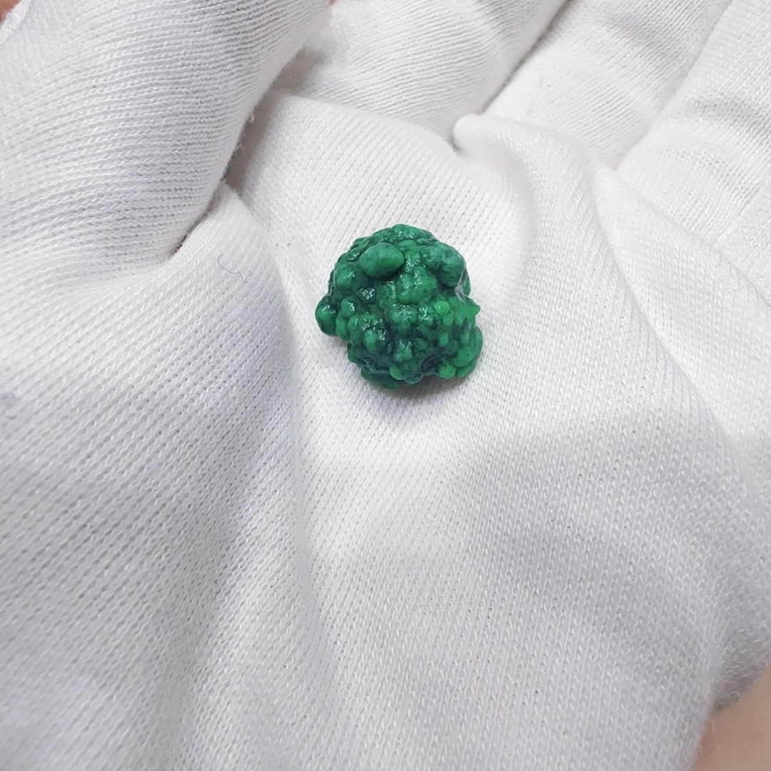 绿松石未镶嵌原矿绿松石