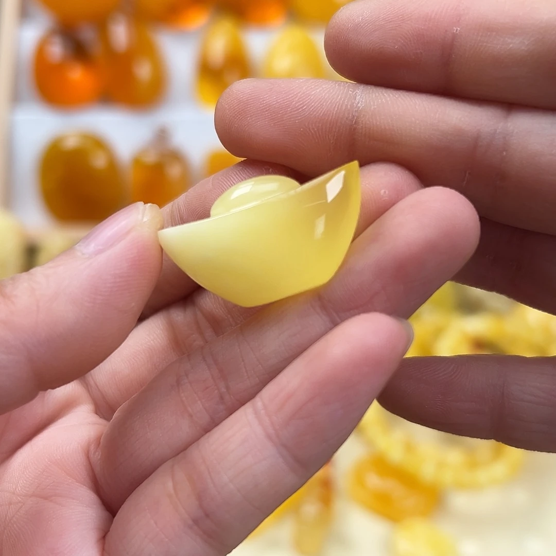 未镶嵌颈饰蜜蜡蜜蜡