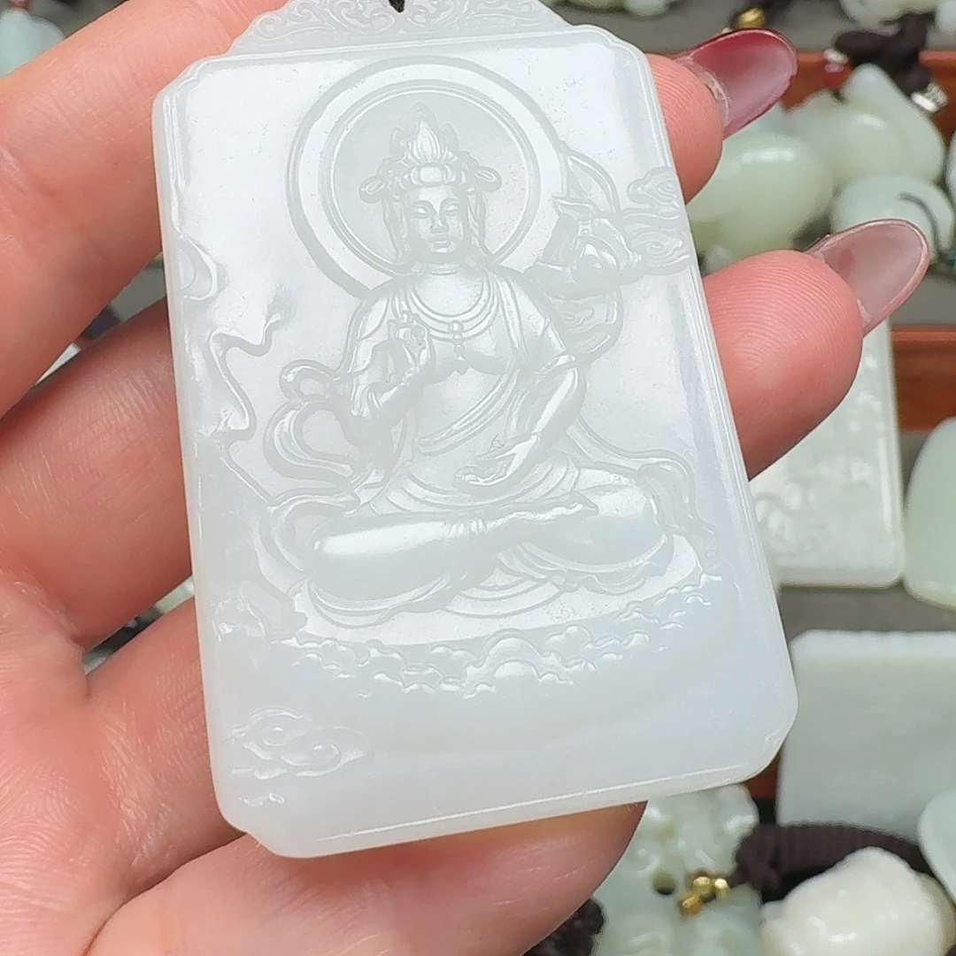 用***4和田玉未镶嵌挂件