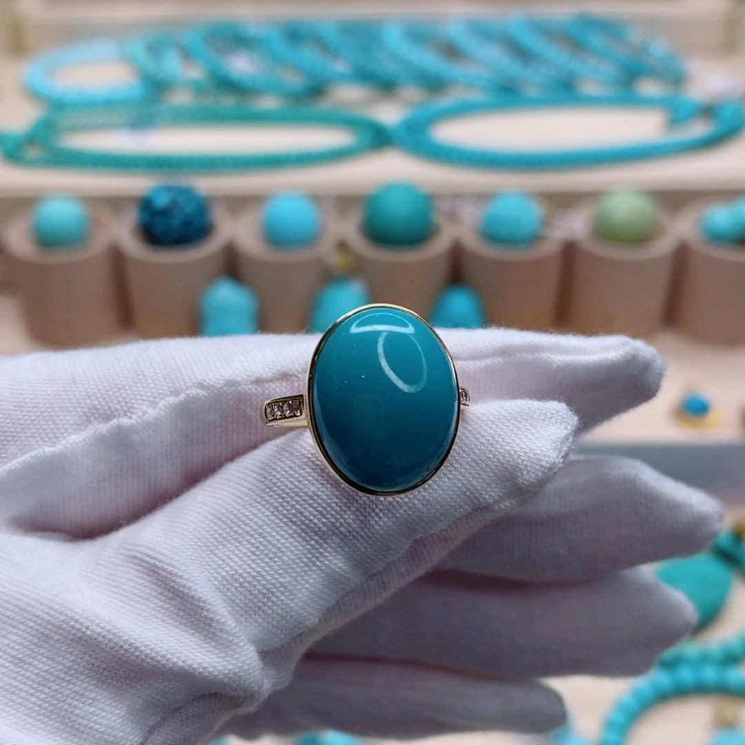 绿松石珠宝奇石18K金镶嵌