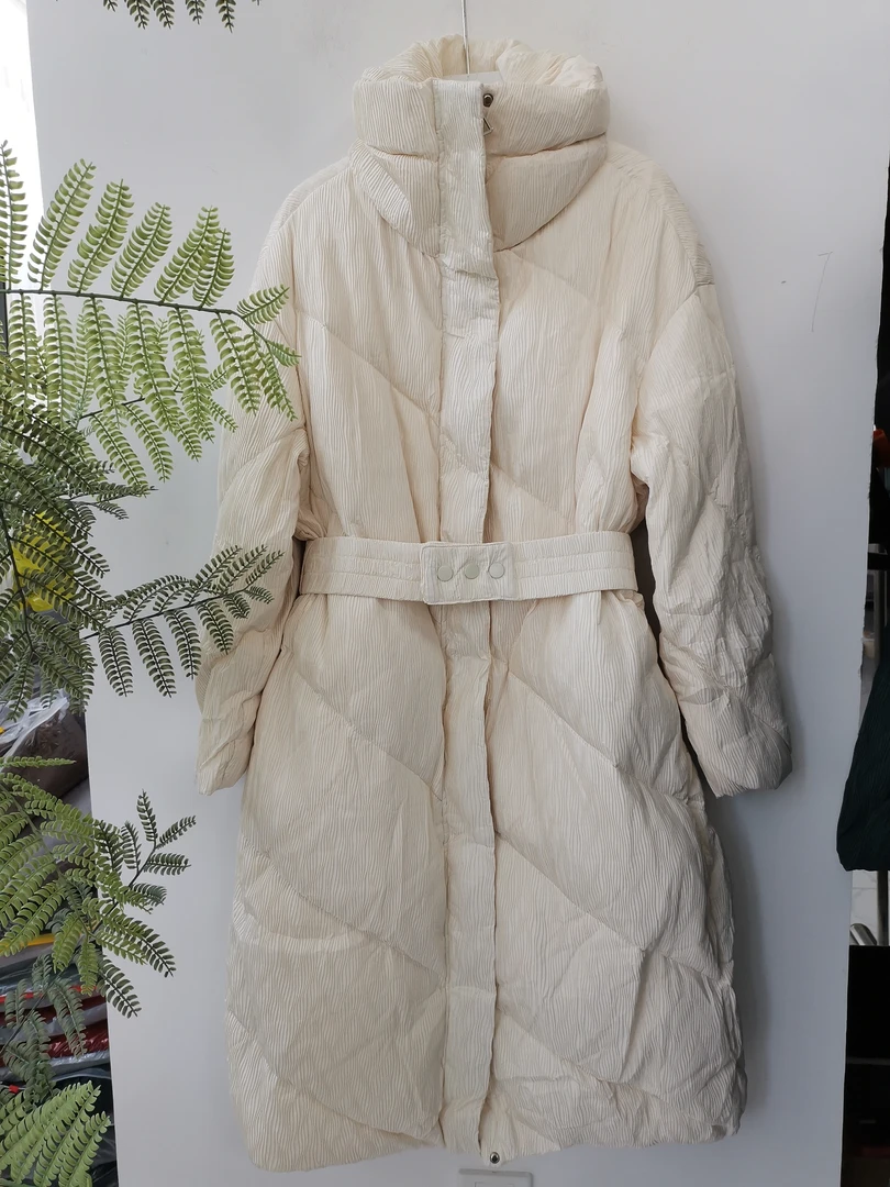 【乐见自营】恩 S A022 肌理感泡泡皱羽绒服 508240