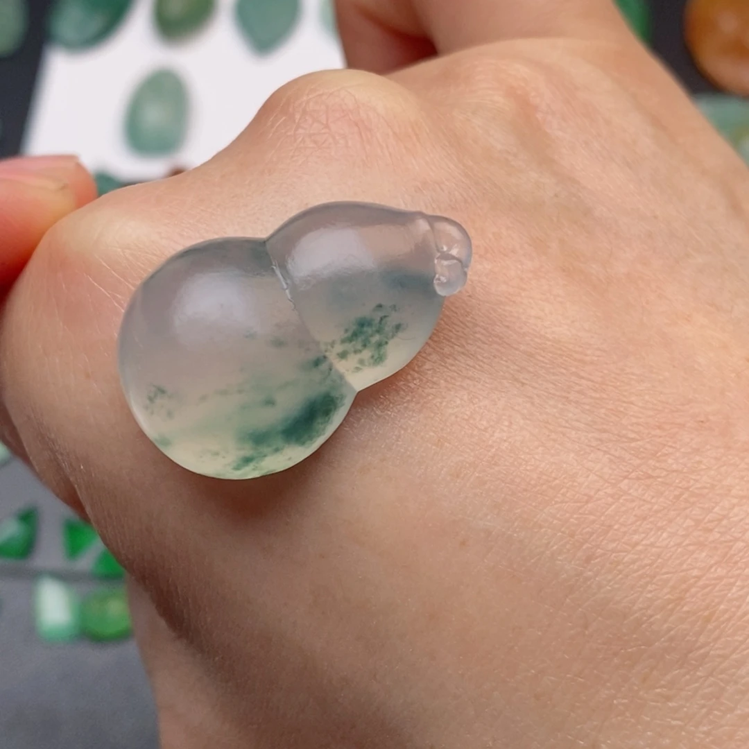 定制翡翠未镶嵌葫芦