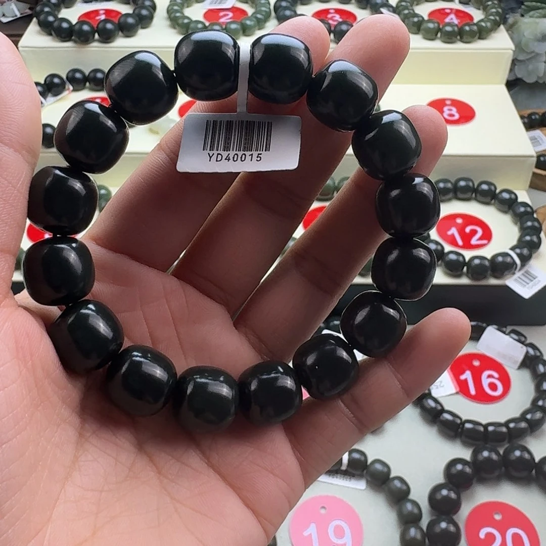 和田玉未镶嵌手串