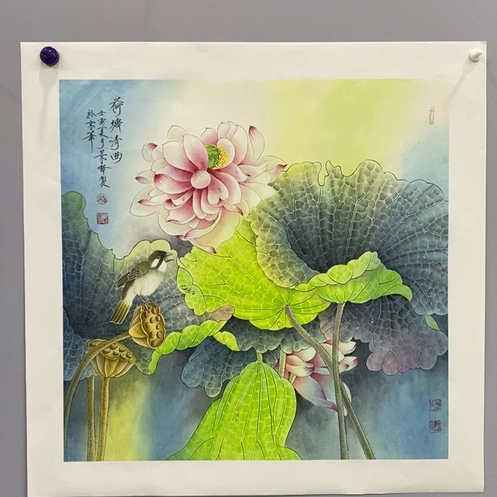 手绘作品等多种形式进行