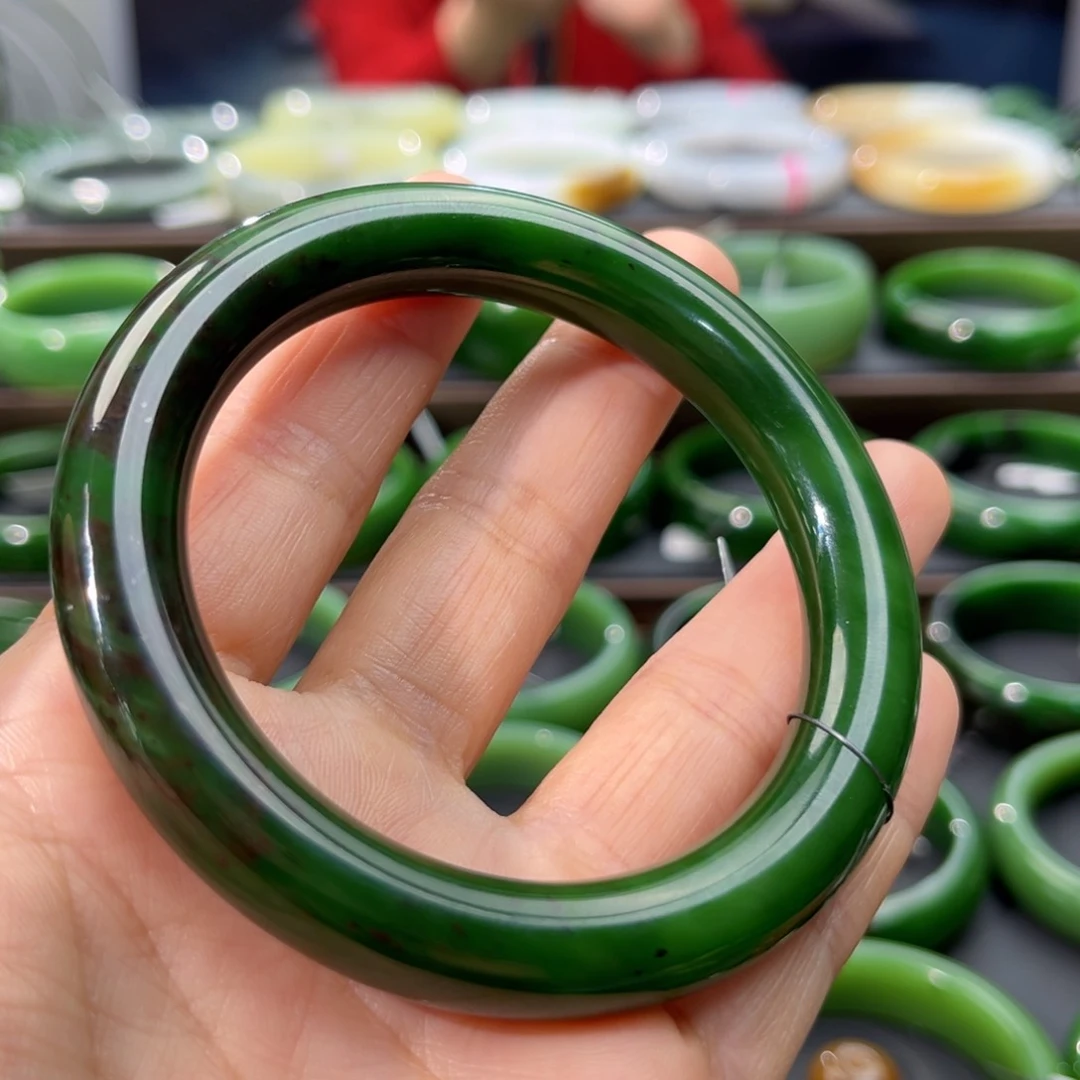 和田玉（碧玉）手镯未镶嵌