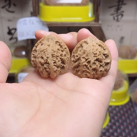 吊坠文玩核桃百花山