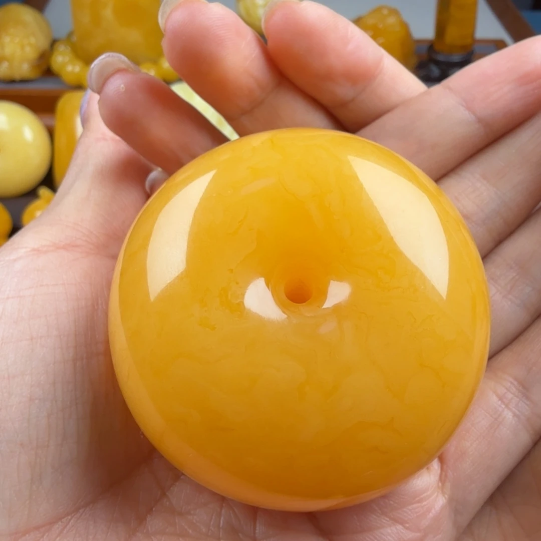 用***8琥珀颈饰未镶嵌纯天然琥珀蜜蜡无优化