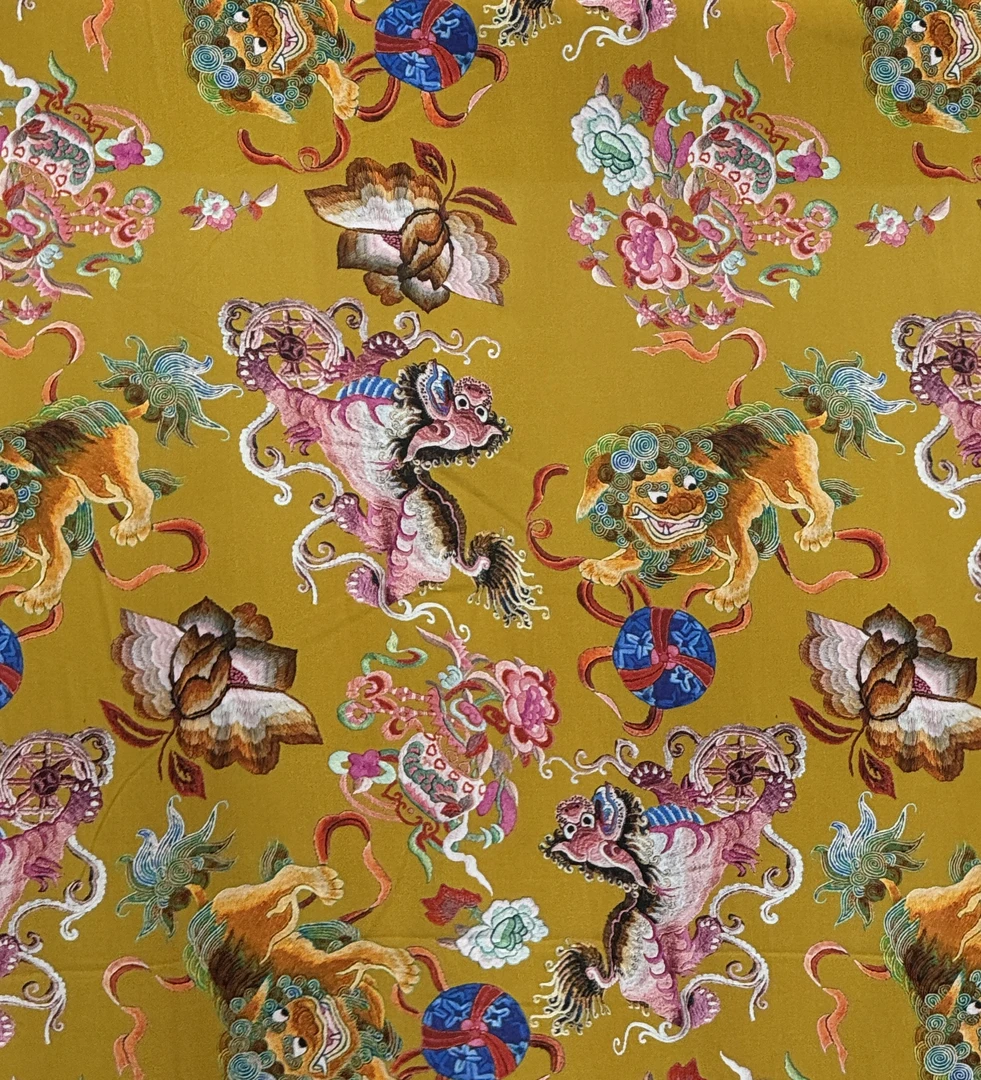 5D木源缎国风棉绸.麒麟黄.春夏连衣裙旗袍床单被罩面料柔软透气