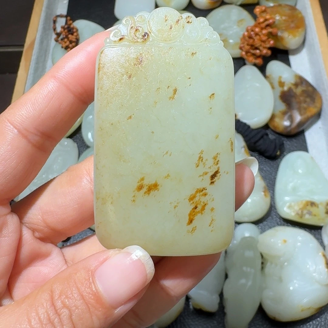 和田玉未镶嵌吊坠(不含链)