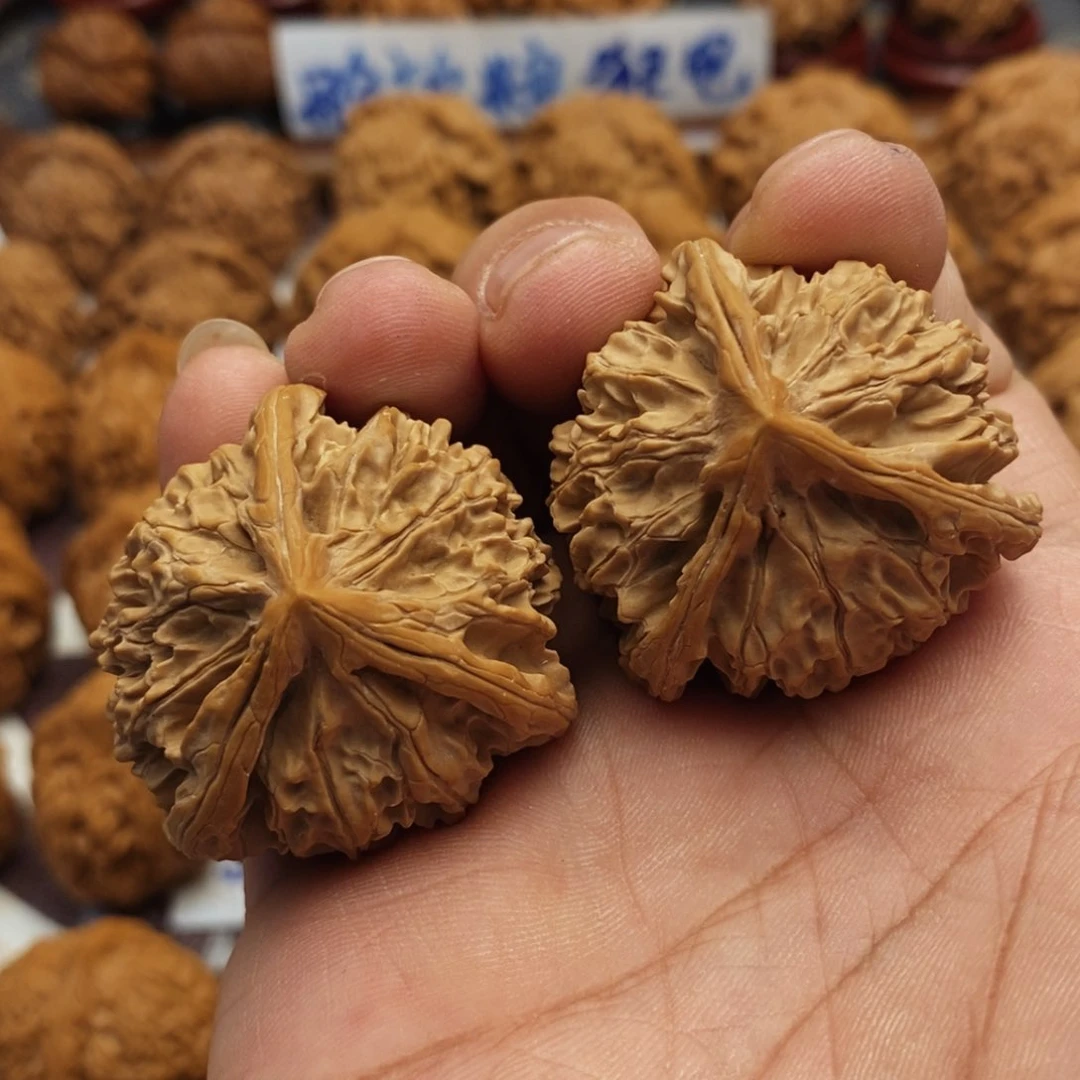文玩核桃把件39尺 玉麒麟奔 68