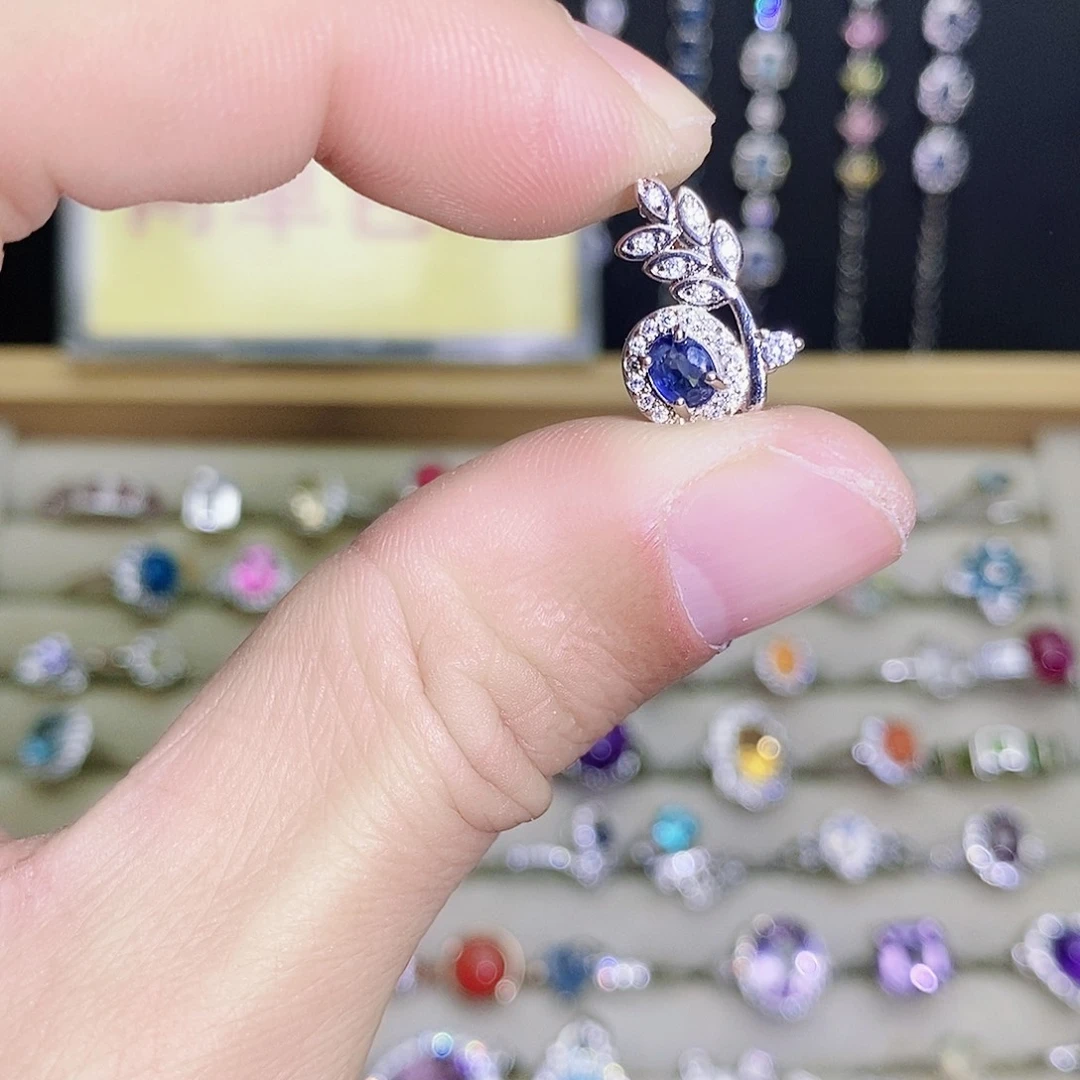 吊坠(不含链)蓝宝石未镶嵌